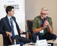 Forum Ekonomiczne w Karpaczu. Dyskusja „Miejsca nieodkryte a social media – jak platformy społecznościowe wpływają na rozwój turystyki?”